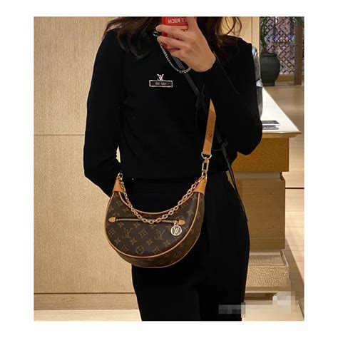 louis vuitton m81098|Loop Bag Monogram Canvas .